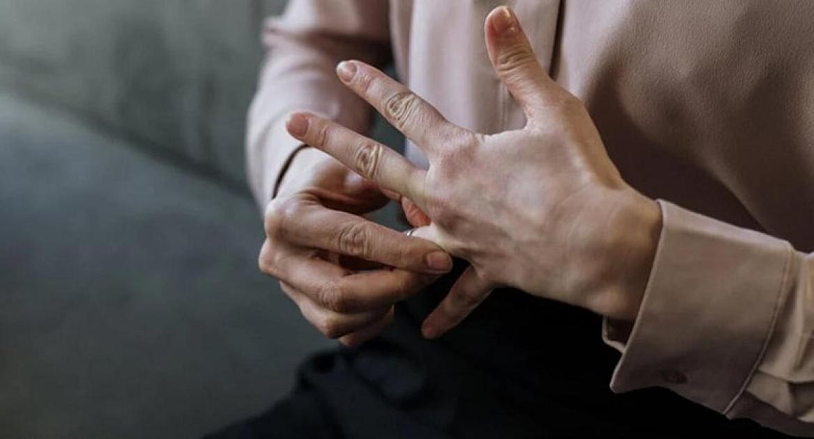22 min nikah bağlanıb, 11 min boşanma qeydə alınıb 