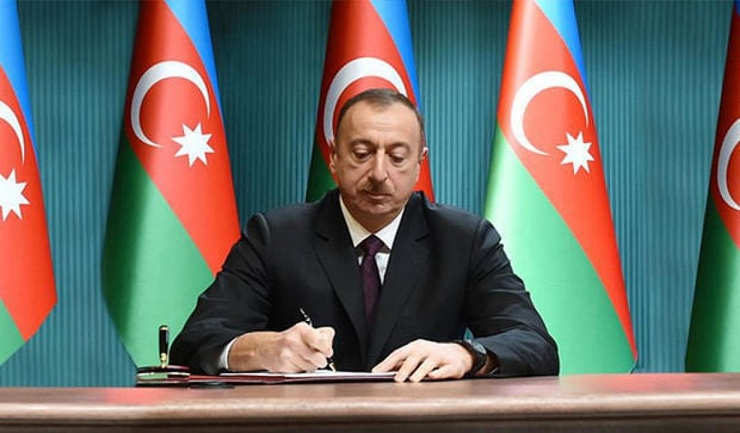 Prezident bu şəxsləri təltif etdi -