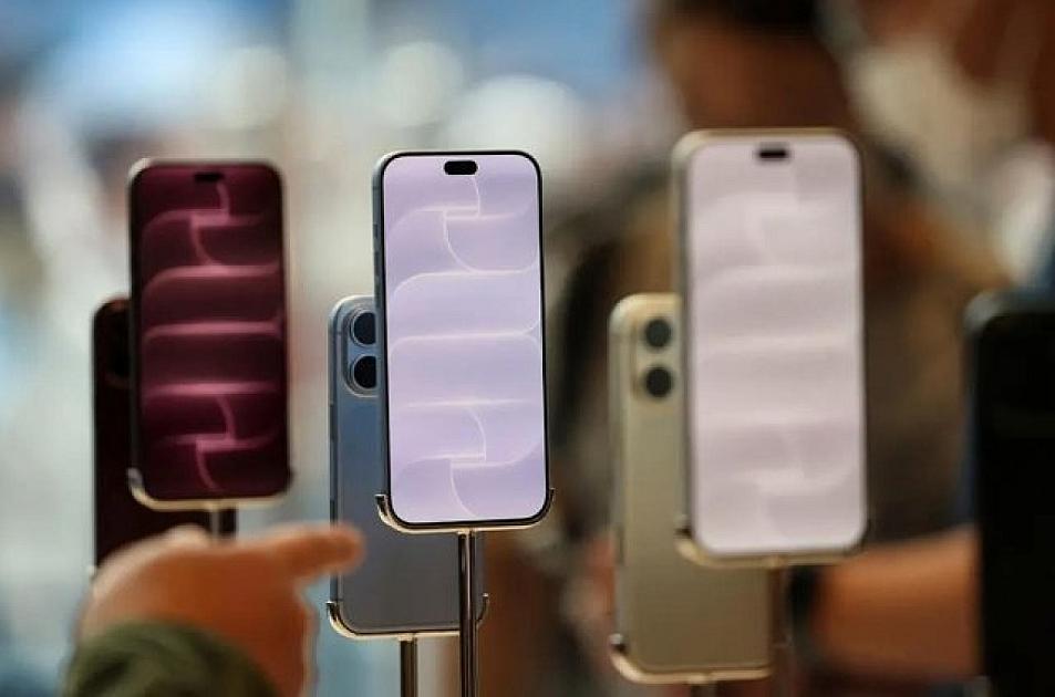 “iPhone” almağa gedənlər 