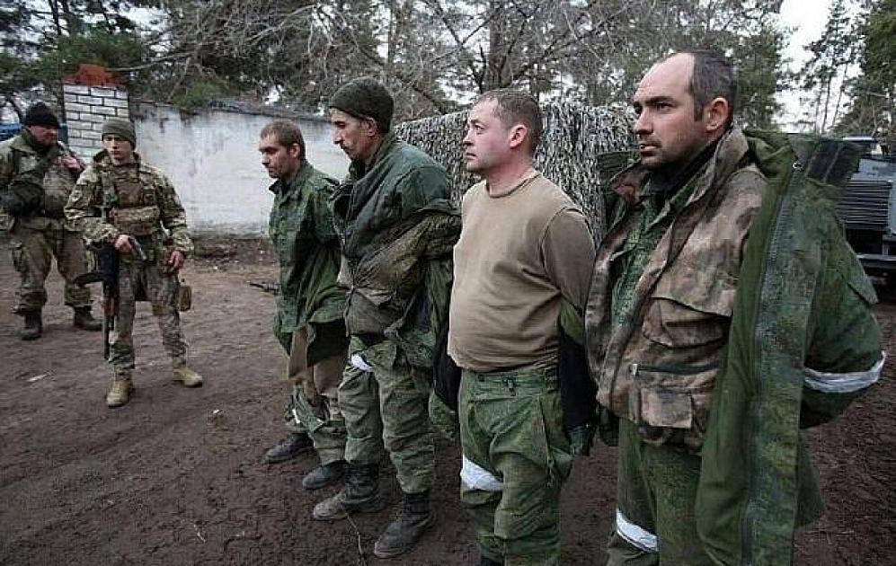 Rus hərbçilər: Ağac qabığı və ot yeyirdik - 
