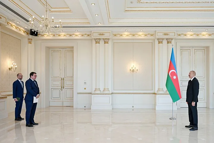 İlham Əliyev Avstriya səfirini qəbul edib