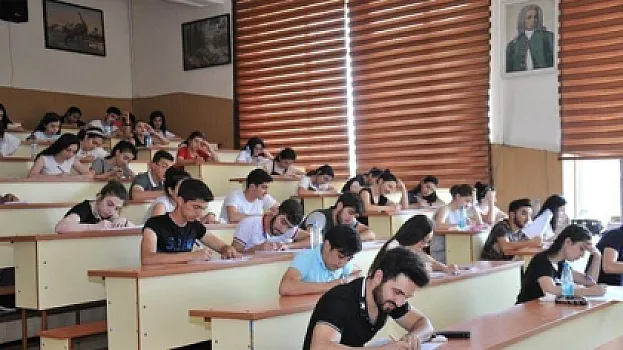 Bəzi tələbələrin ödədiyi təhsilhaqqı geri QAYTARILACAQ –
