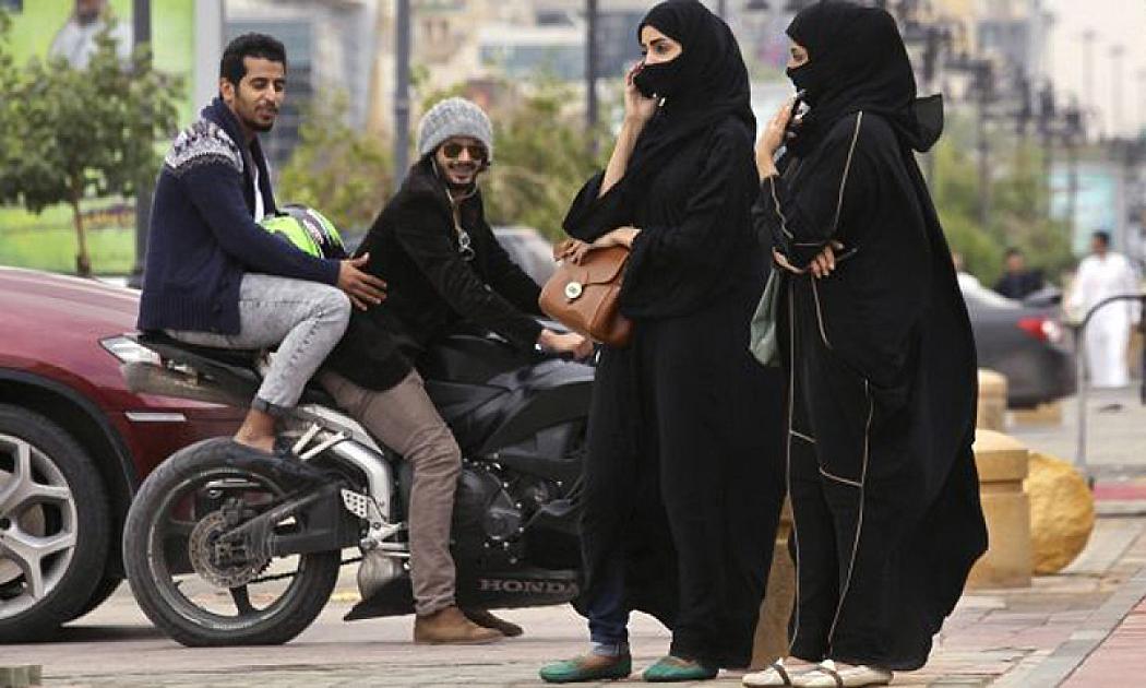 "Niqab kişinin gözündə olmalıdır, qadının üzündə yox!" - 