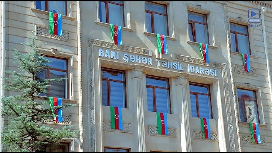 Məktəblərdə geyim qaydalarına görə 