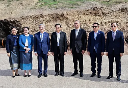 Laos Prezidenti “Yanardağ”ı ziyarət etdi -