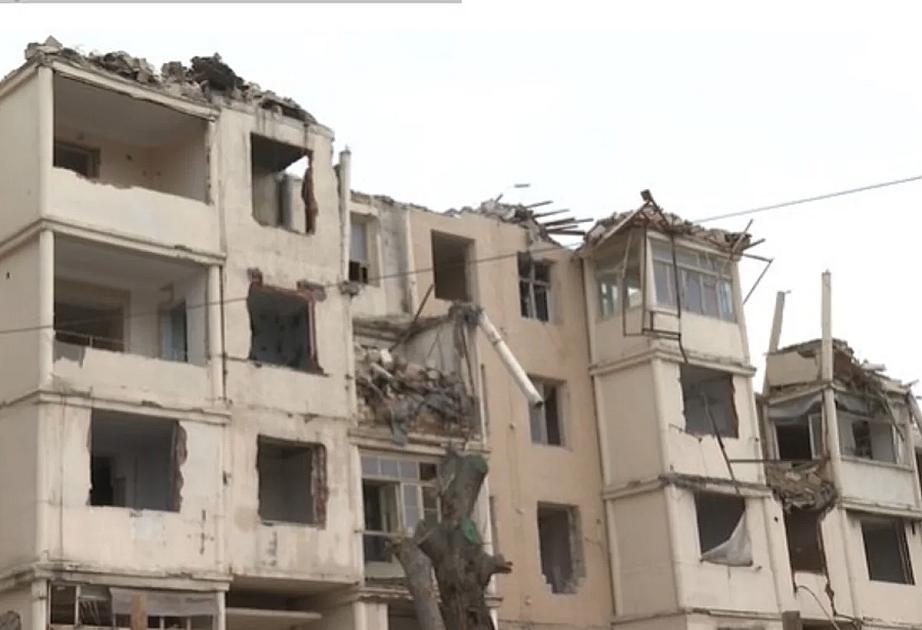 Bakıda 30-a yaxın yaşayış binası söküləcək 