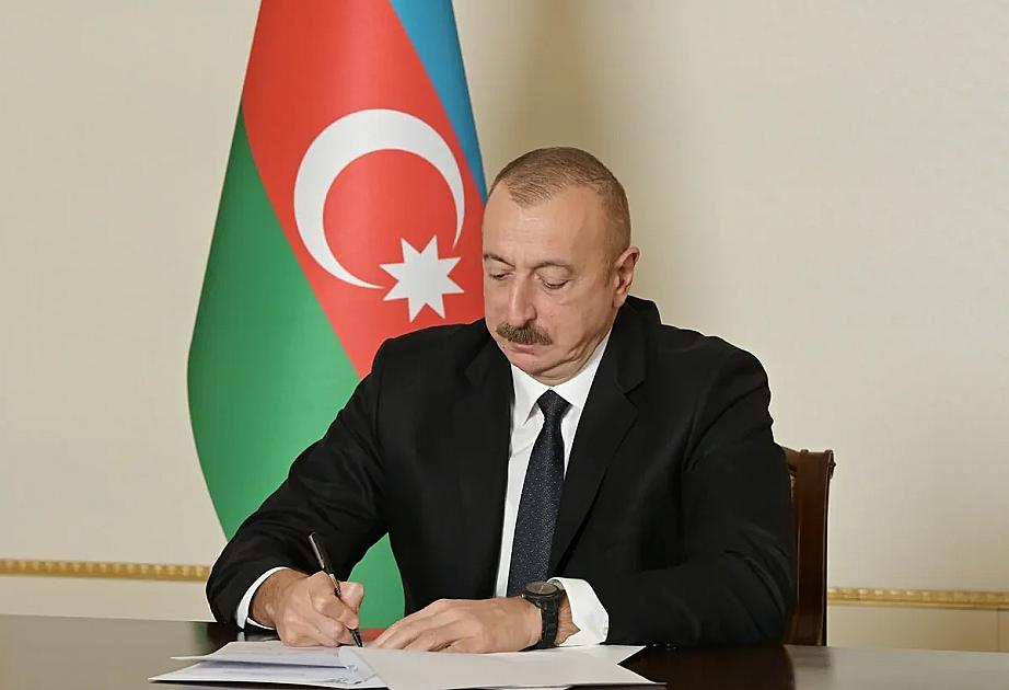 Prezident kənd təsərrüfatı işçilərini təltif edib -