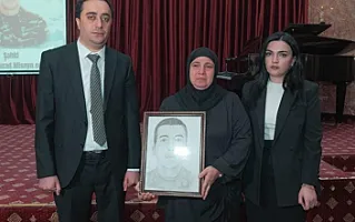 24 nömrəli onbirillik musiqi məktəbində Zəfər günü qeyd edilib -