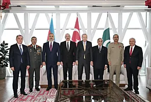 Liderlərin üçtərəfli görüşü oldu - 