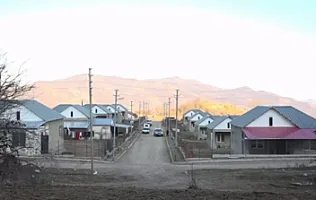 Natiq Əliyev minaya