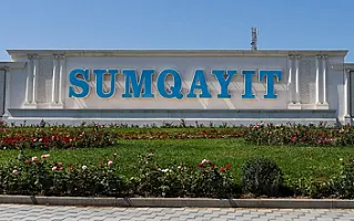 Avtomobil təmiri sexində