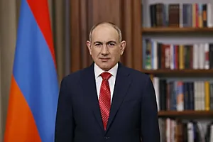 Paşinyan Qazaxıstana