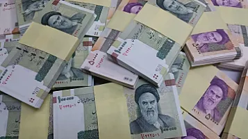 İran prezidenti valyutanın denominasiyası ilə bağlı fərman imzaladı