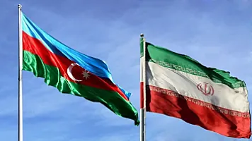 Ceyhun Bayramov Vahid Cəlalzadəni