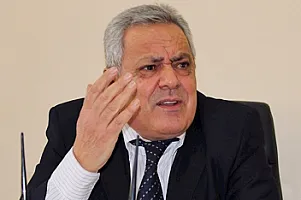 Sabiq deputat Musa Musayev Ramiz Mehdiyevin YAP sıralarından çıxarılmasını tələb etdi