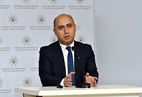 Ekspertlərdən Əmrullayevə SƏRT sözlər: 