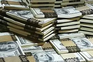 Ad gününə lotereya aldı, 500 min dollar uddu