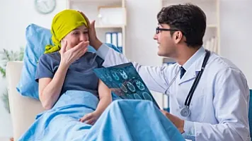 Bəzi şəxslərin onkoloji müalicələri icbari tibbi sığortaya salınacaq