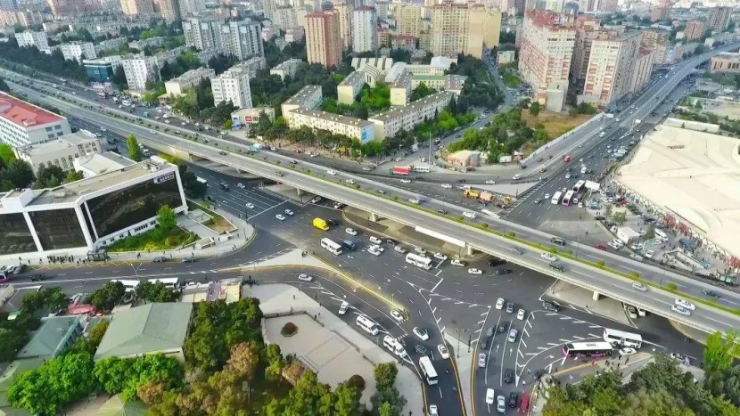 “20 Yanvar” metrosunun ətrafı