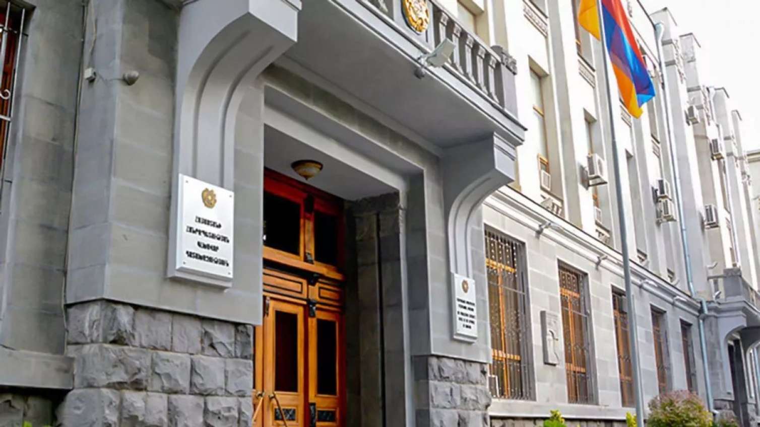 İrəvanda Qarabağ separatçılarının ofisində axtarışlar – 