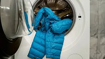 Şişmə gödəkçələrdəki topaqlaşmanı dərhal aradan qaldırır: 