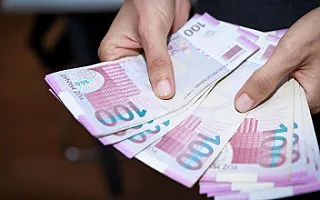Kimlərə ikiqat maaş ödəniləcək?