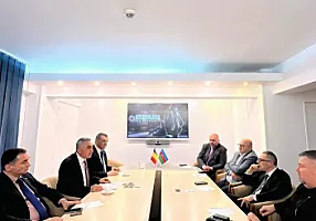 Vəkillər Kollegiyasının rəhbərliyi Rumıniya Vəkillər Kollegiyasının İllik Konfransında iştirak edib