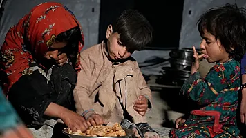 BMT: Əfqanıstanda 17 milyon insan aclıq riski altındadır