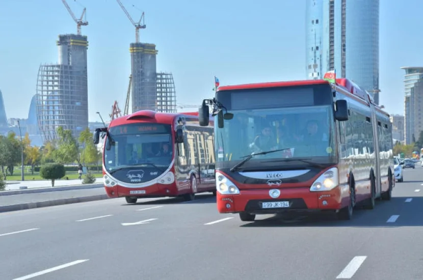 Bakıda avtobuslarda ödənişlə bağlı