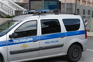 Nəvə kommunal borclara görə nənəsini