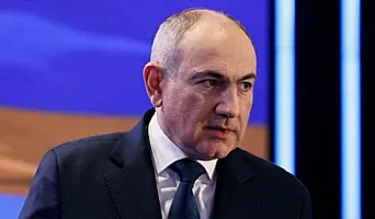 Paşinyan Rusiyaya getdi