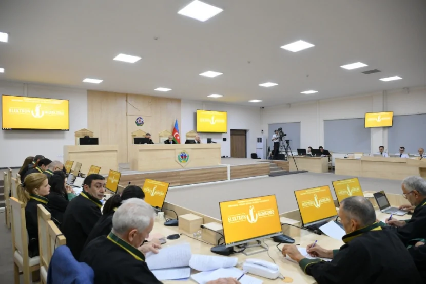 Erməni əsilli şəxslərin son söz çıxışları oldu -