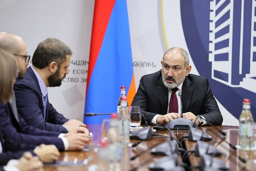İrəvanda Bakıya görə ara qarışdı – 