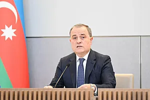 Ceyhun Bayramov: Ermənistanla sülh üçün öhdəliklərin tam icrası mütləqdir