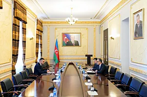 Komitə sədri Bakıda vətəndaşları qəbul edib
