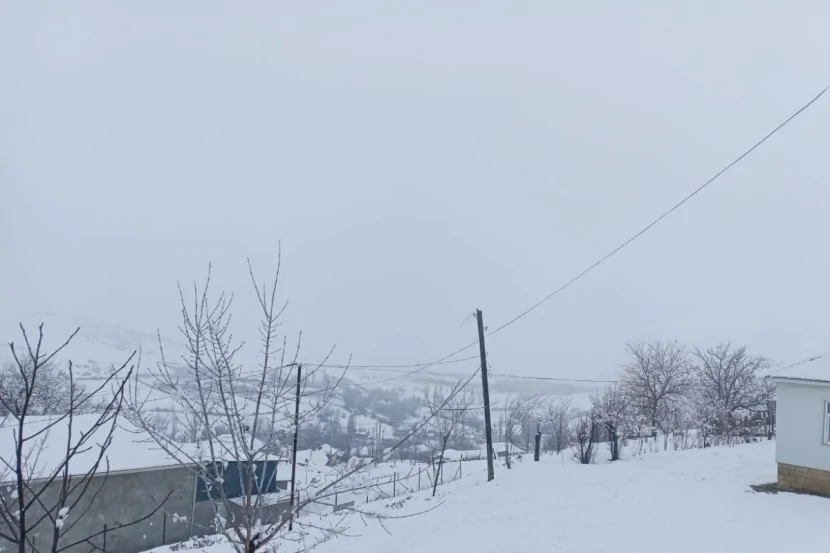 Cəlilabadda dağlarda qar 25 sm-ə 