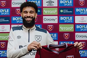 İngiltərə klubu ilk transferi üçün