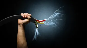 Ağdam sakinini elektrik