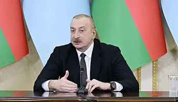 Prezident işdən çıxarılan başçıdan danışdı: 