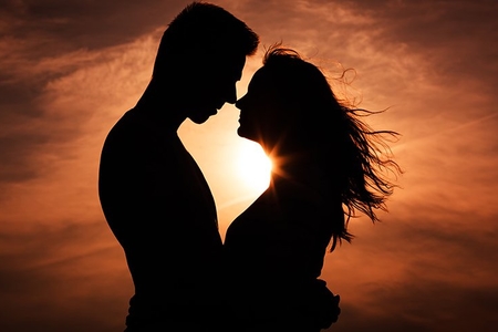 Aşiq olduqda insan bədənində və beynində nələr baş verir?