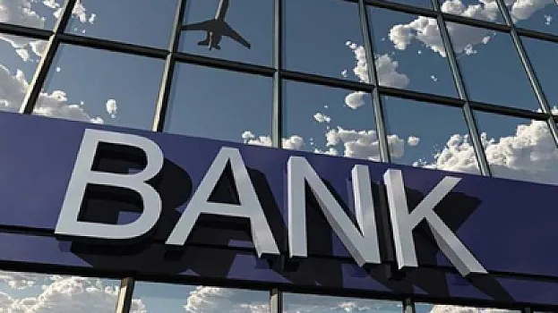 Ali Məhkəmədən müflis banklarla bağlı