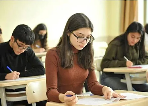 Magistraturaya sənəd qəbulu başlayıb 