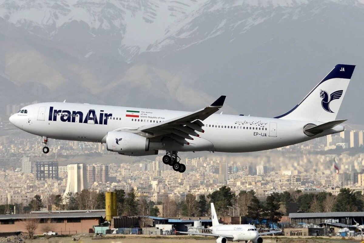 Təyyarələr yenidən Tehran səmasında...