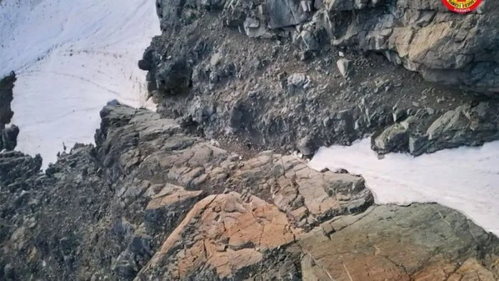 Süni intellekt 1 ilə yaxın itkin düşən alpinistin cəsədini TAPIB –