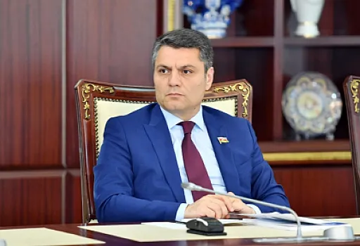 Avropa mətbuatında Məzahir Əfəndiyevin 20 Yanvarla bağlı məqaləsi dərc olunub