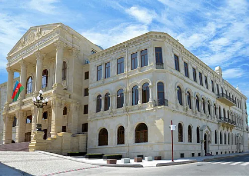 Xırdalanda fəhlə