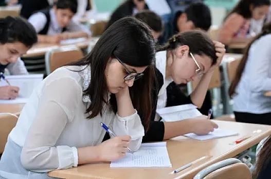 Magistraturaya sənəd qəbulu başa çatır