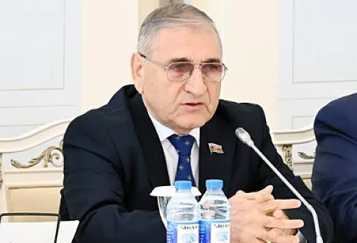 Komitə Sədri: 