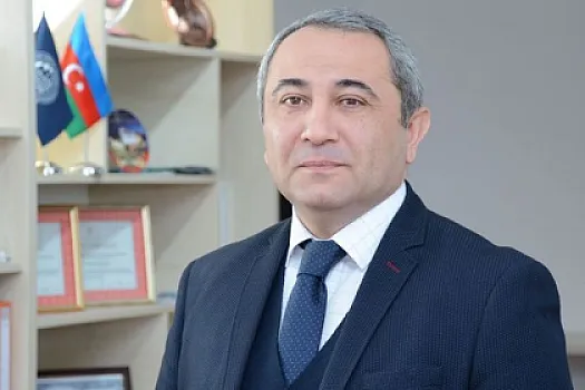 Bu məmurun maaşı 19500 manatdır