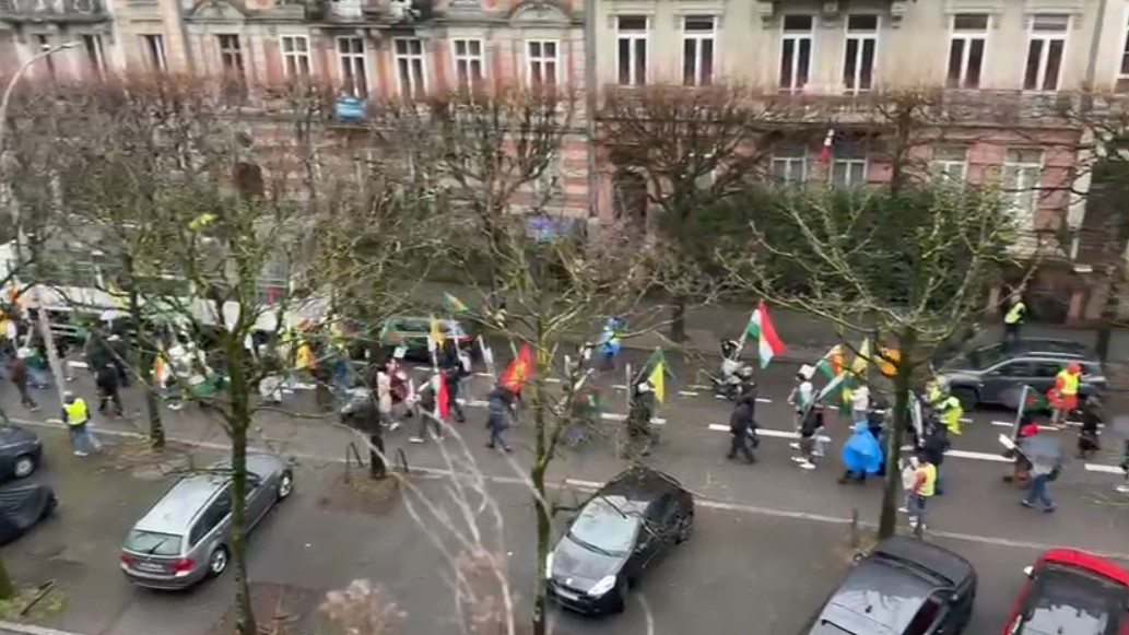 Strasburqda PKK tərəfdarlarının yürüşü keçirilib - 